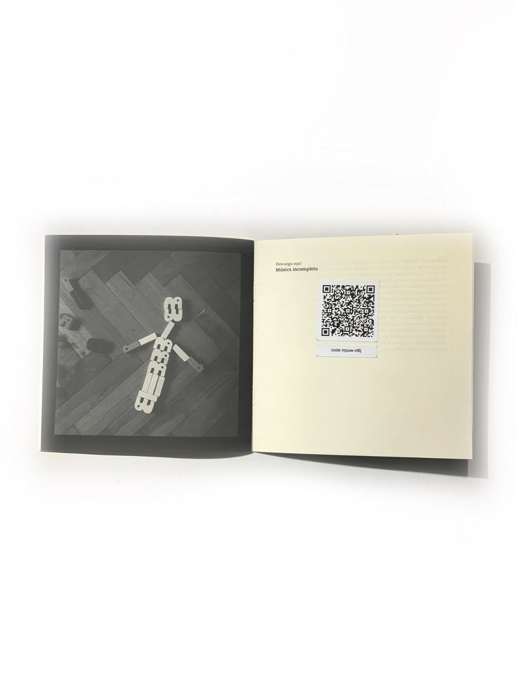 Zine-Disco / Música Incompleta / Sebastián Vergara