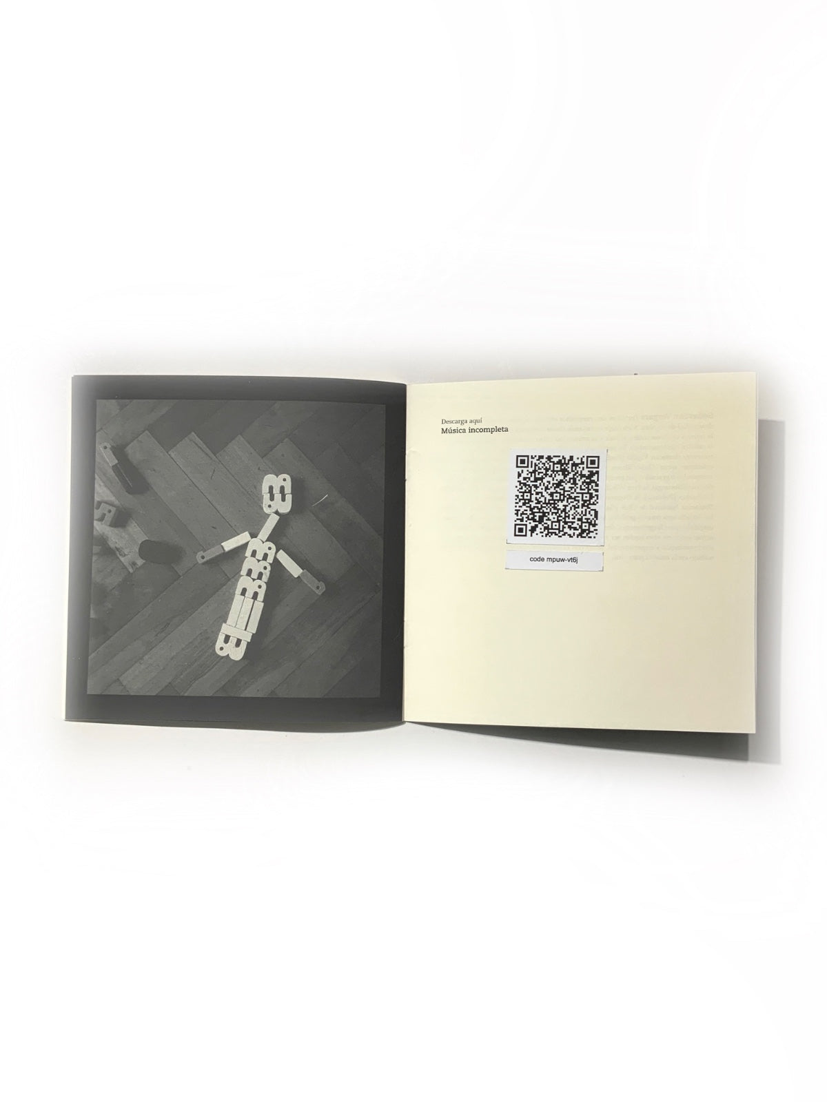 Zine-Disco / Música Incompleta / Sebastián Vergara